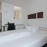 Ξενοδοχείο Design & Restaurant Loewen Ουλμ