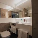 酒店 Design & Restaurant Loewen
