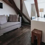 Design & Restaurant Loewen 4* 乌尔姆
