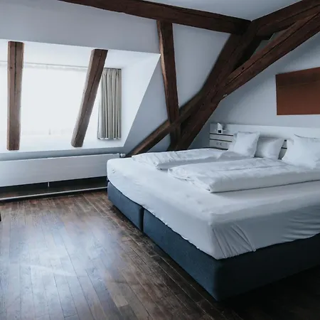 Design & Restaurant Loewen Otel 4*