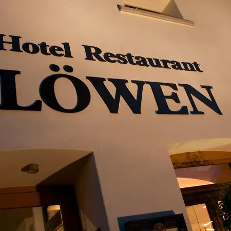 호텔 Design & Restaurant Loewen 4*