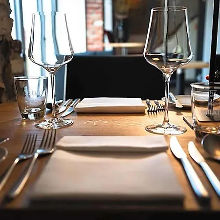 Design & Restaurant Loewen Szálloda Ulm