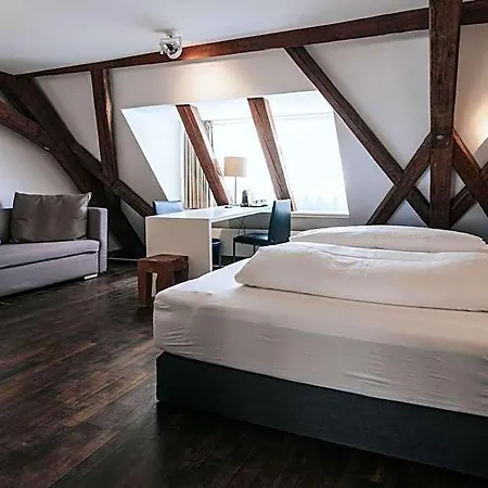 Design & Restaurant Loewen Ulm