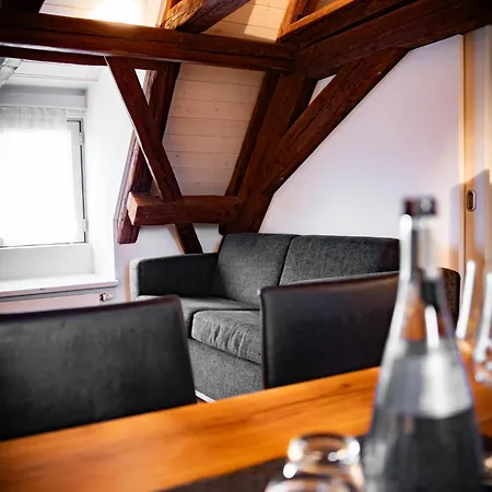 فندق Design & Restaurant Loewen 4*