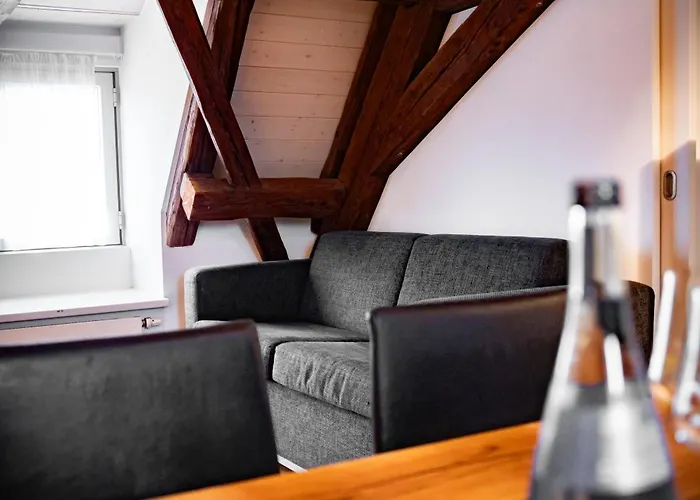 Design & Restaurant Loewen Ξενοδοχείο 4*